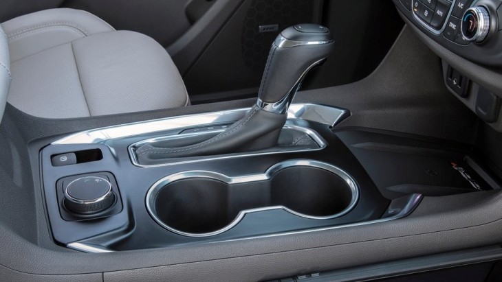 Автомобиль с автоматической трансмиссией