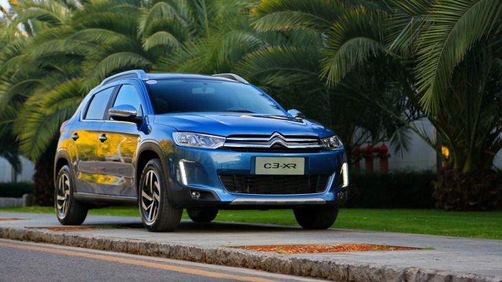 Компактный кроссовер Citroen C3-XR