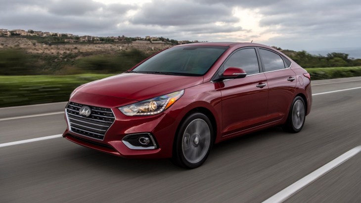 Компактный седан Hyundai Accent 2018 модельного года