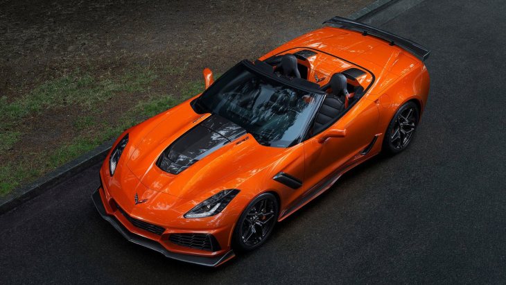 Кабриолет Chevrolet Corvette ZR1 Convertible 2019 модельного года