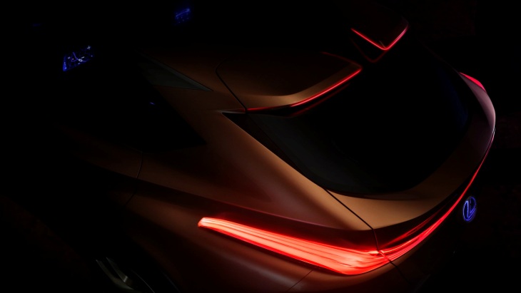 Официальный тизер концептуального внедорожника Lexus LF-1 Limitless Concept