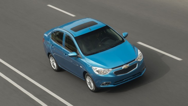 Компактный седан Chevrolet Aveo 2018 модельного года