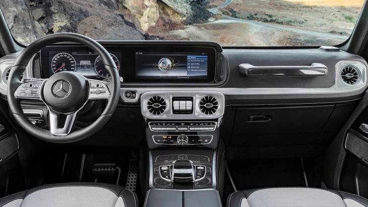 Интерьер внедорожника Mercedes-Benz G-Class нового поколения