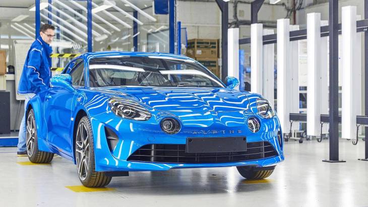 Серийное производство купе Alpine A110 Серийное производство купе Alpine A110