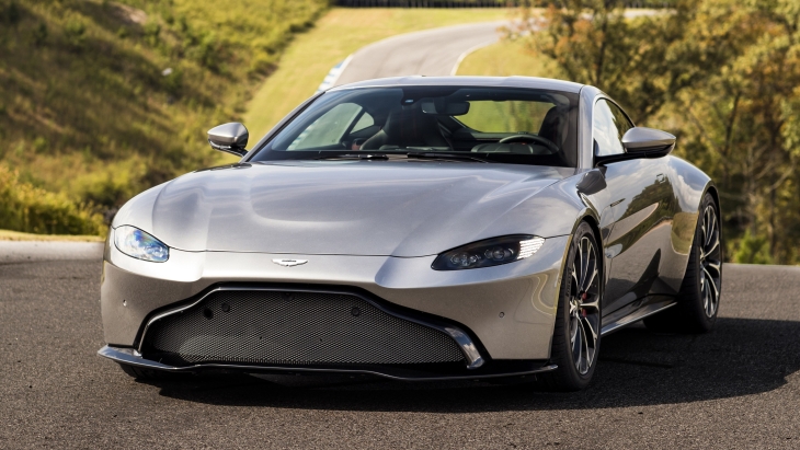Купе Aston Martin Vantage нового поколения