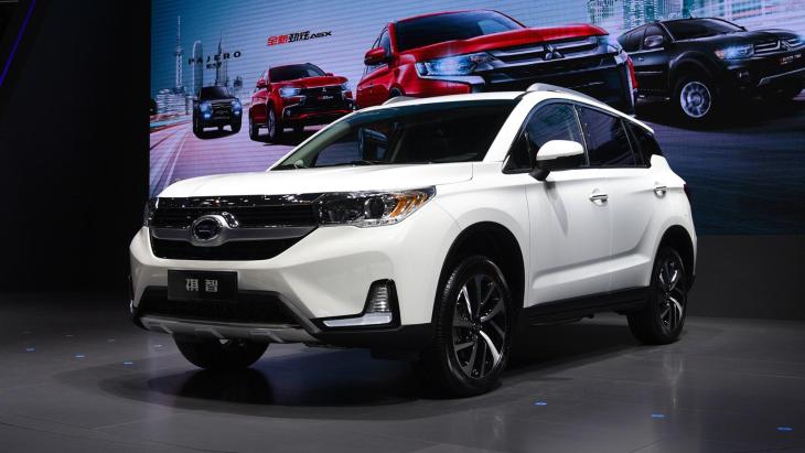 Гибридный кроссовер GAC Trumpchi GS4 PHEV Гибридный кроссовер GAC Trumpchi GS4 PHEV