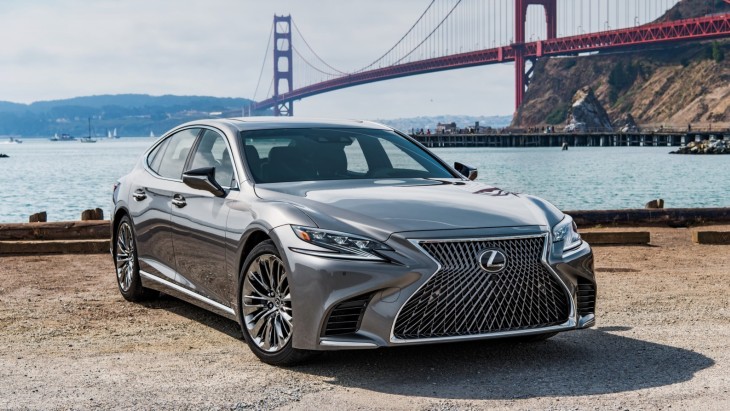 Седан Lexus LS нового поколения Седан Lexus LS нового поколения