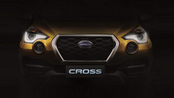 Серийный кроссовер Datsun Cross