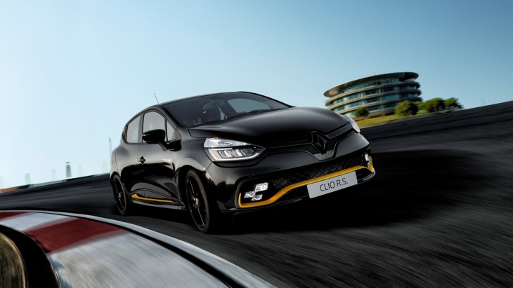 Хот-хэтч Renault Clio R.S. 18