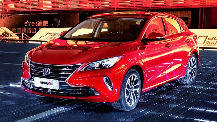 Хэтчбек Changan Eado XT нового поколения Хэтчбек Changan Eado XT нового поколения