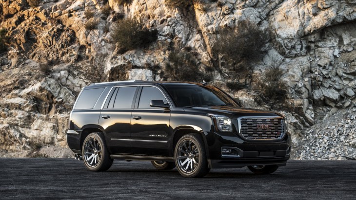 560-сильный внедорожник GMC Yukon Denali by Callaway