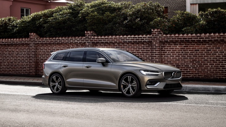 Универсал Volvo V60 нового поколения