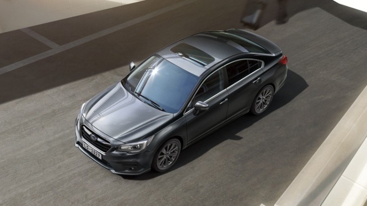 Седан Subaru Legacy Седан Subaru Legacy