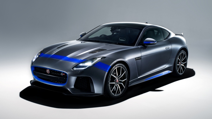 «Заряженное» купе Jaguar F-Type SVR Graphic Pack Coupe