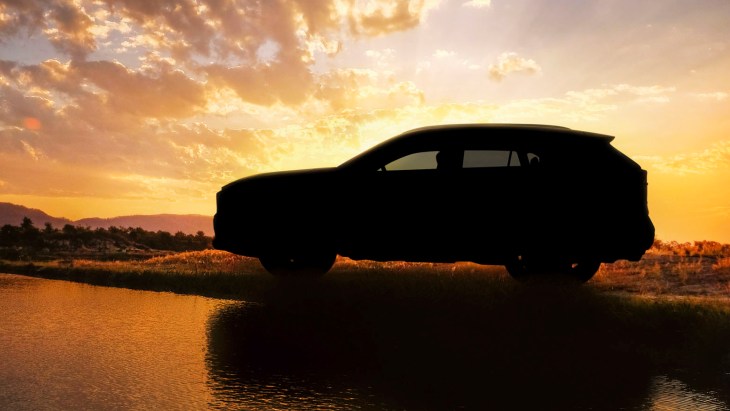 Тизер внедорожника Toyota RAV4 нового поколения Тизер внедорожника Toyota RAV4 нового поколения