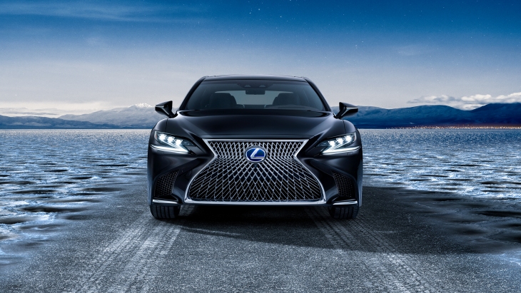 Гибридный седан Lexus LS 500h нового поколения Гибридный седан Lexus LS 500h нового поколения
