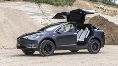 Tesla Model X by Delta 4×4