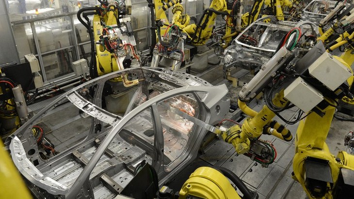 Российские автозаводы наращивают производство