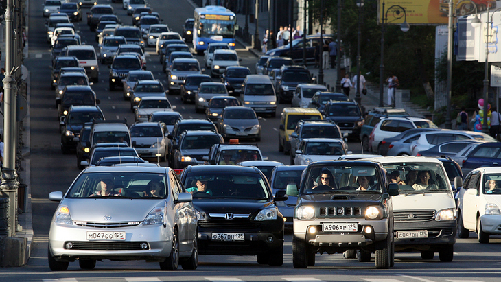 Российский авторынок продолжает расти