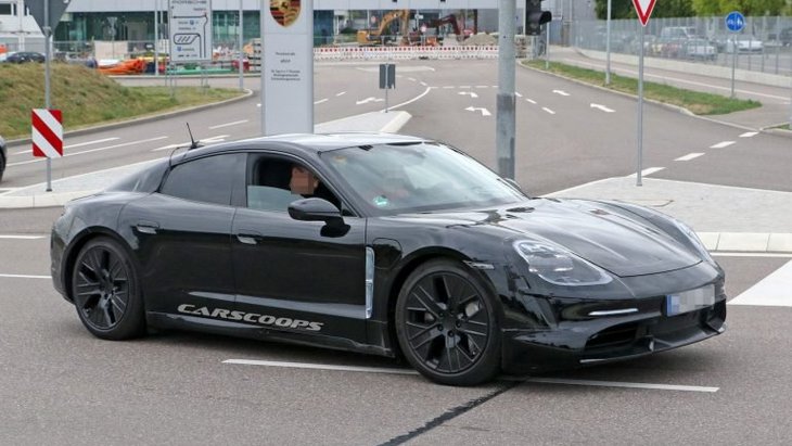 Porsche Taycan Porsche Taycan