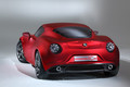 прототип Alfa Romeo 4C в цвете «Жидкий металл»