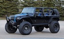 Jeep Wrangler Apache, представляющий новую программу доработок компании Mopar, оснащен восьмицилиндровым двигателем HEMI мощностью 470 лошадиных сил
