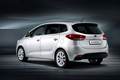 Компактвэн Kia Carens