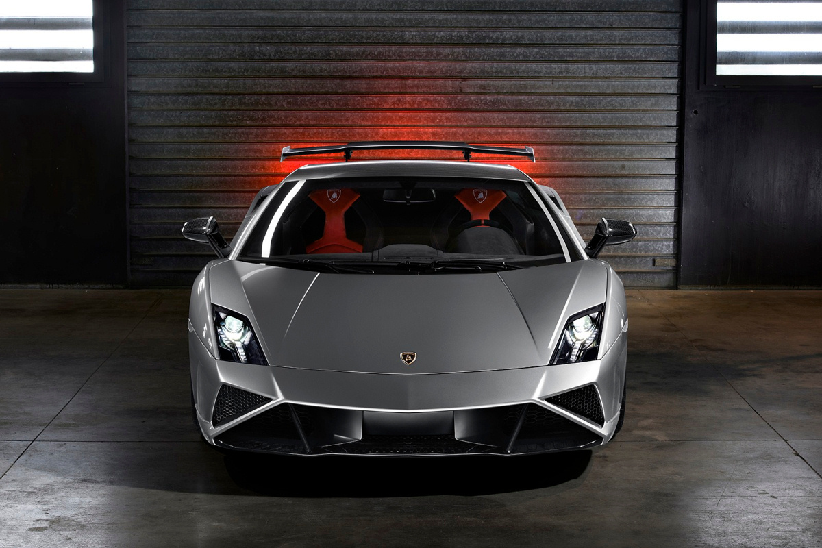Lamborghini Gallardo спереди