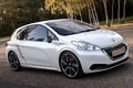 Peugeot 208 HYbrid FE