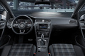 Гибридный хот-хэтч Volkswagen Golf GTE