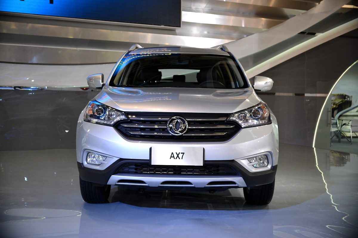 Авто китай 7. Dongfeng Nissan. Китайская машина ax7. Dongfeng ax7. Донгфенг аикс 5.