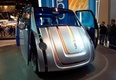 <B>Toyota Pod</B> (2001) <p>Дизайнеры Toyota в сотрудничестве со специалистами Sony отличились созданием самого забавного «хвостатого» прототипа в мире.