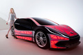 В 2014 году немецкая фирма EDAG Engineering презентовала необычный концепт-кар под названием Light Cocoon («Световой кокон»). Автомобиль использовал «бионически оптимизированную структуру кузова», обтянутую водонепроницаемой тканью.<p><strong>EDAG Light Cocoon</strong>