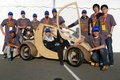 Автомобиль завоевал приз за дизайн в эко-марафоне Shell Eco-Marathon, проходившем в 2012 году в голландском Роттердаме. В движение сити-кар приводился силовой установкой на водородных топливных ячейках Nexa Ballard.