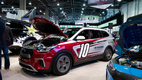 Кроссовер <strong>Hyundai Santa Fe с доработками Bisimoto</strong> может похвастаться заниженной подвеской и глубоко модернизированным 3,8-сильным V6, выдающим аж 1040 лошадиных сил