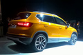 Компактный кроссовер <strong>Seat Ateca</strong> заслуживает внимания хотя бы только потому, что стал первой вседорожной моделью испанской марки. Но от «детских» болезней его избавило близкое родство с проверенным Volkswagen Tiguan. Собрат по альянсу построен на той же платформе и использует те же технологии