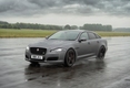 Jaguar XJR575
