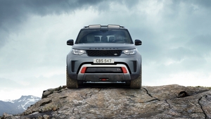 Внедорожник Land Rover Discovery SVX