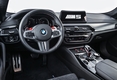 Автомобиль безопасности BMW M5 MotoGP Safety Car 2018 года