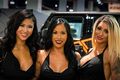 Девушки тюнинг-шоу SEMA-2017