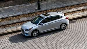 Хэтчбек Hyundai Accent 2018 модельного года