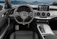 Лифтбек KIA Stinger для России