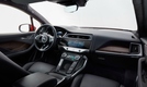 Серийный электрический кроссовер Jaguar I-Pace