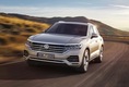 Внедорожник Volkswagen Touareg третьего поколения