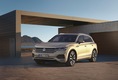 Внедорожник Volkswagen Touareg третьего поколения