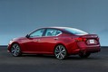 Седан Nissan Altima нового поколения