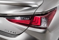 Седан Lexus ES седьмого поколения