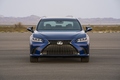 Седан Lexus ES седьмого поколения