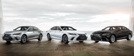 Седан Lexus ES седьмого поколения