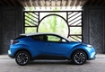Компактный кроссовер Toyota IZOA